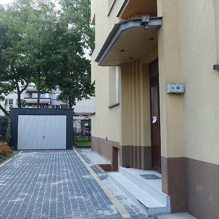 Three Rooms Apartment 克拉科夫 外观 照片