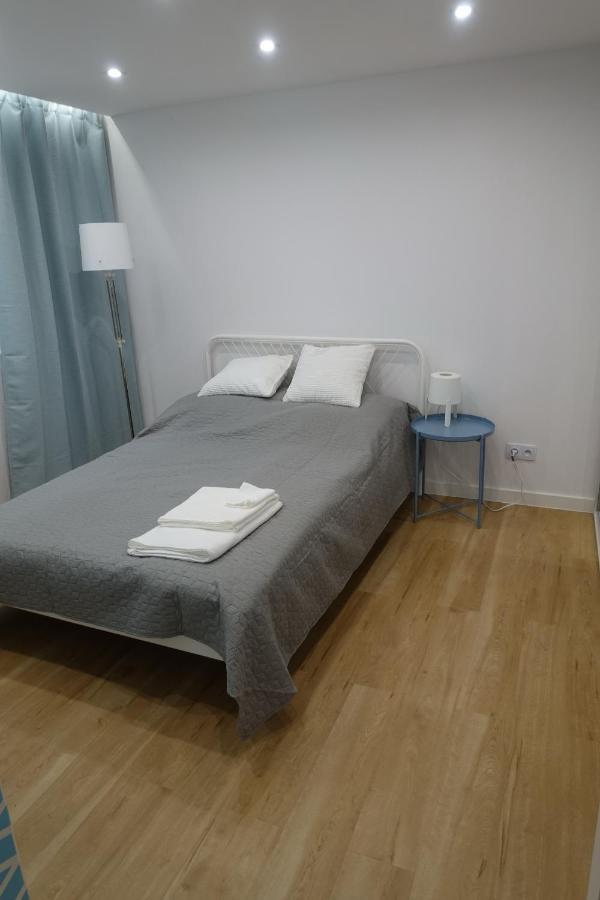 Three Rooms Apartment 克拉科夫 外观 照片