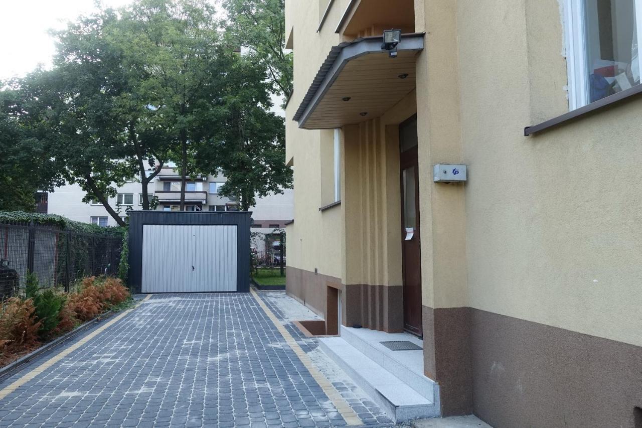 Three Rooms Apartment 克拉科夫 外观 照片